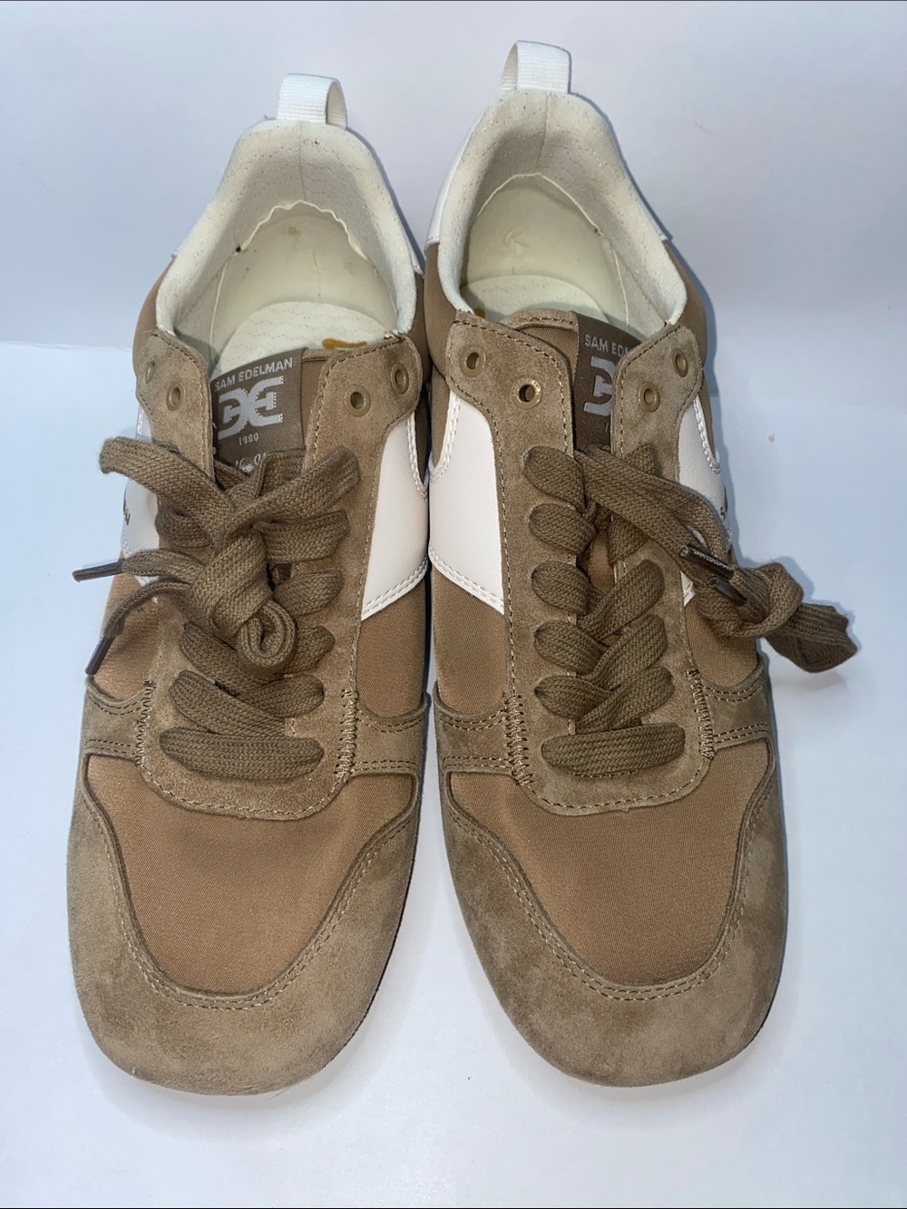 Sam Edelman women Tan and White Low-Top Sneakers